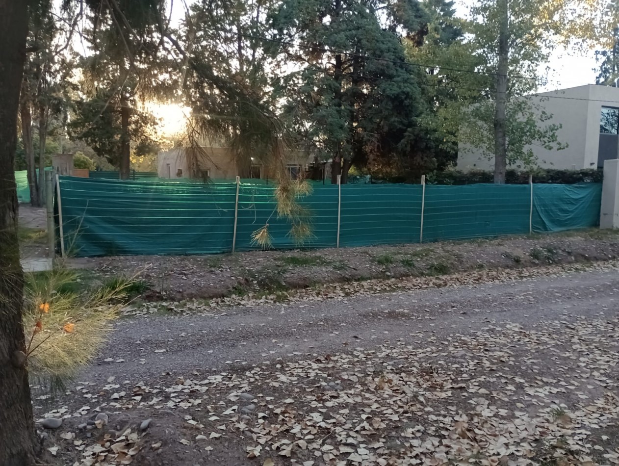 LOTE CLUB DE CAMPO MAIPU 
