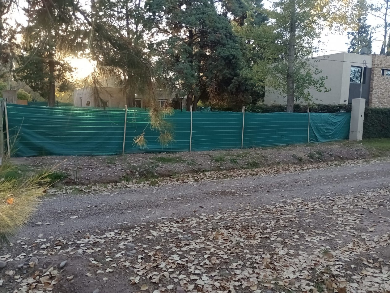 LOTE CLUB DE CAMPO MAIPU 