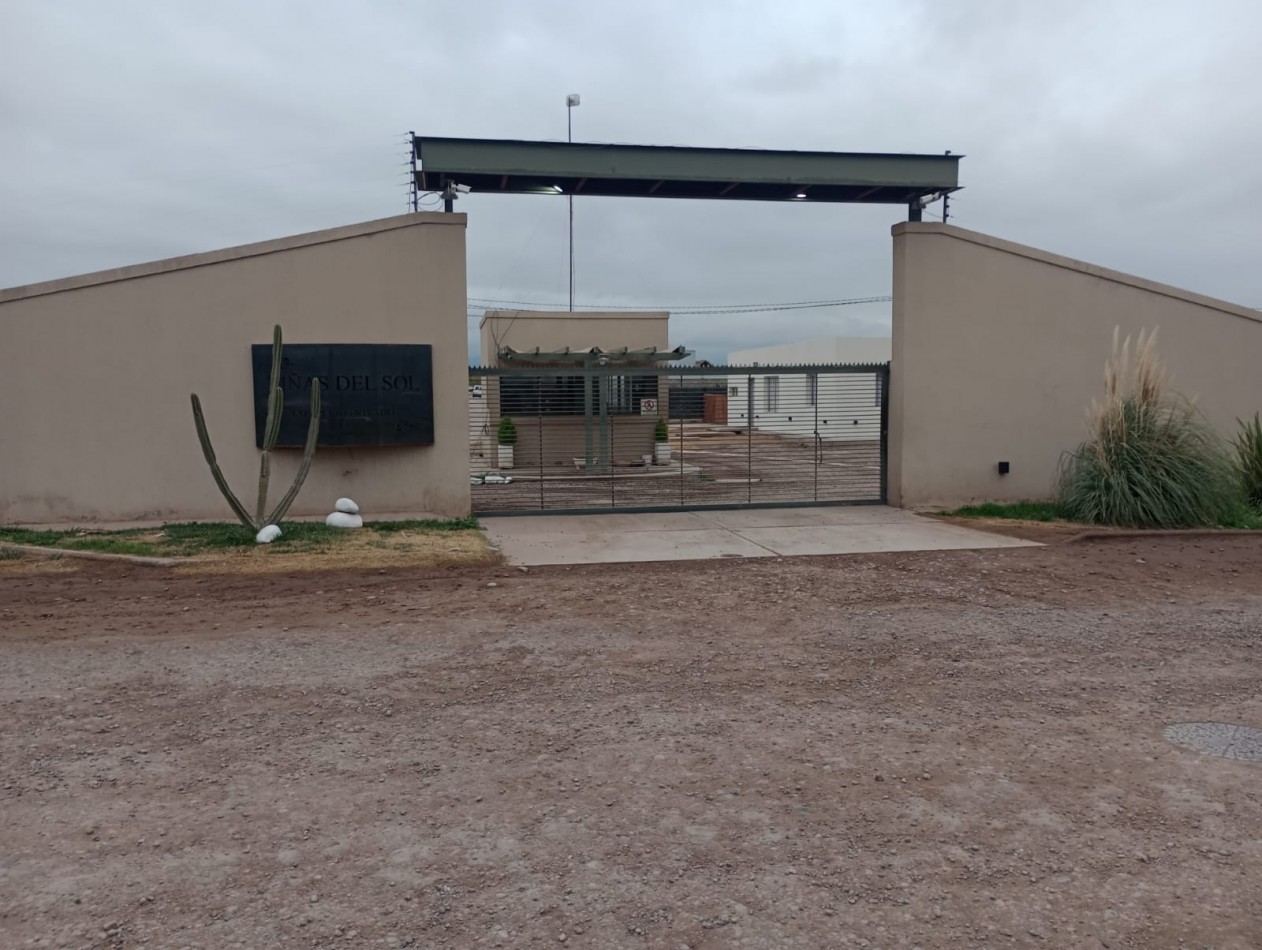 LOTE VIÑAS DEL SOL 